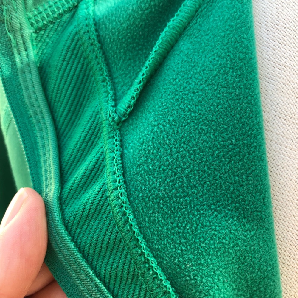 Nike Dri-Fit Pull Over - Picture 8 of 8